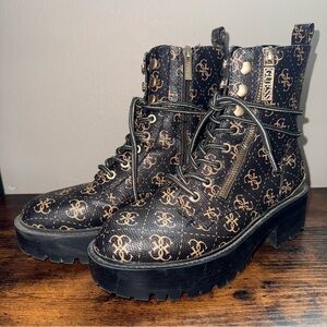 GUESS Women's Fearne Lug Sole Lace Up Bootie